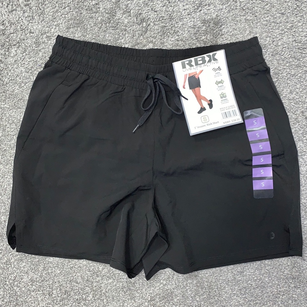Athletic shorts